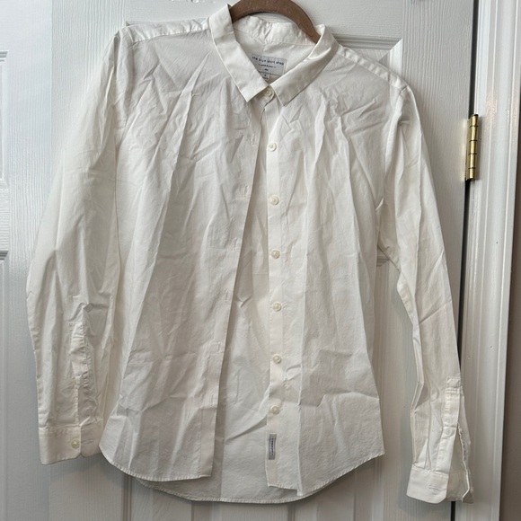 the blue shirt shop Tops - Classic White Ladies Shirt